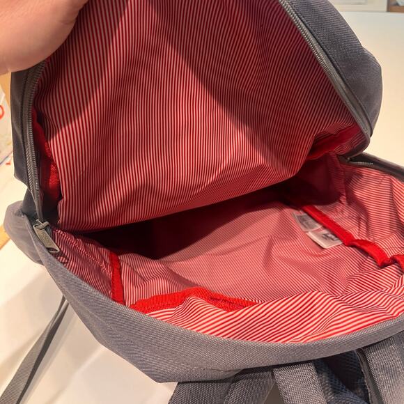 Herschel Gray Classic Unisex Backpack Size OS - Picture 8 of 9